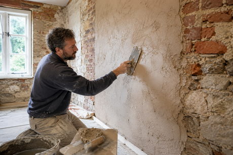Where 100% Cement-Free Plaster Coats Are Used in Renovation and Restoration Projects