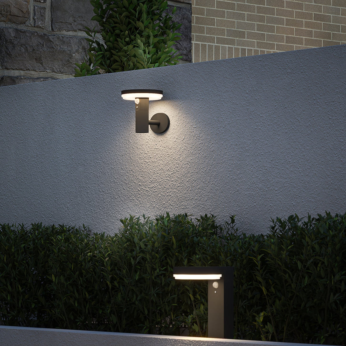 4lite Antheia Solar IP54 Die-Cast Aluminium LED Outdoor Wall Light with Built in PIR Motion Sensor