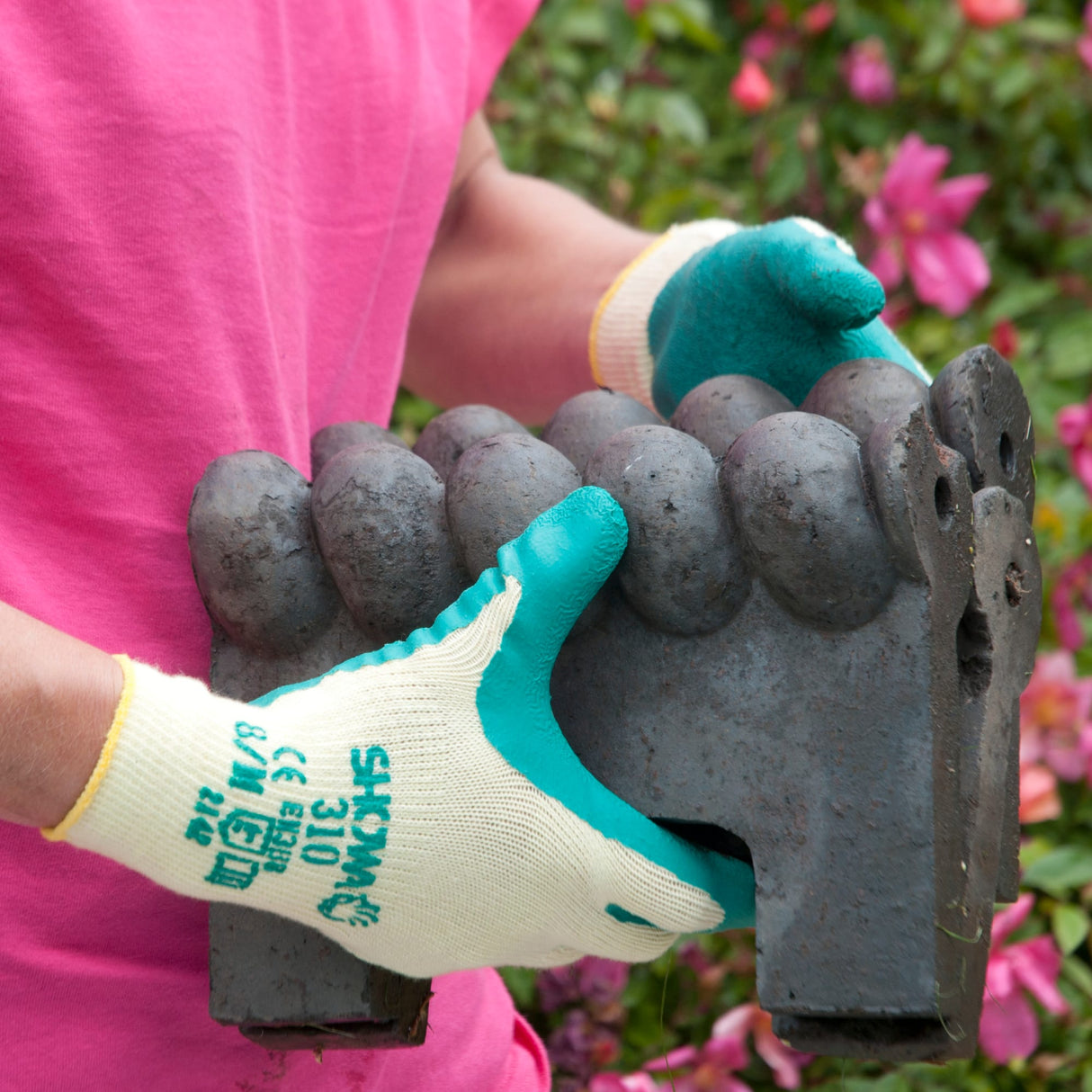 SHOWA 310 Builders Safety Work Gloves with Textured Grip in Green