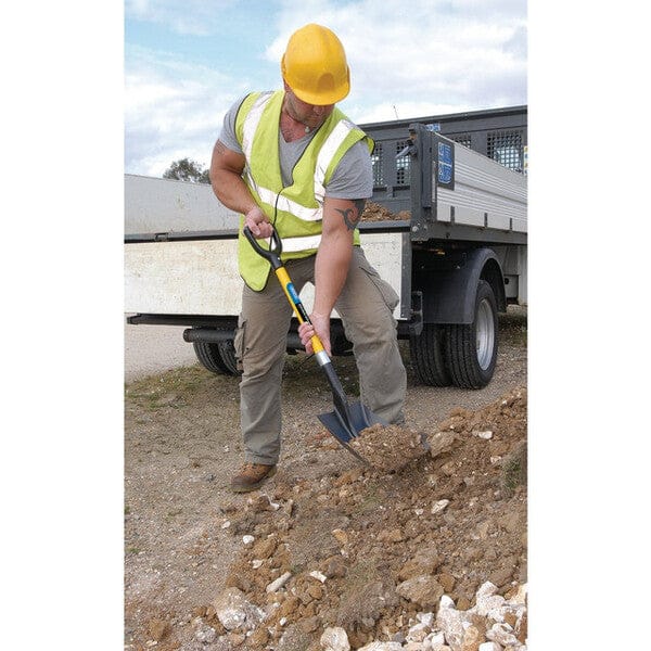 Draper Fibreglass Shafted Square Mouth Builders Shovel