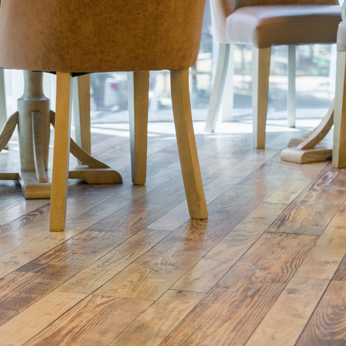 TradeCoatings Floor Lacquer (Two-Pack) - For High Traffic Wooden Floors - 5/10/20L