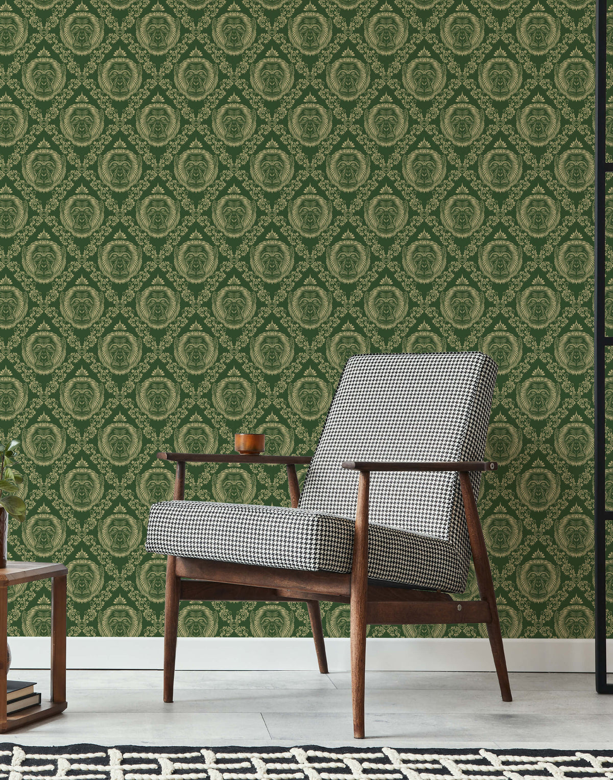 Kang Opulent Aesthetics Baroque-style Monkey Wallpaper