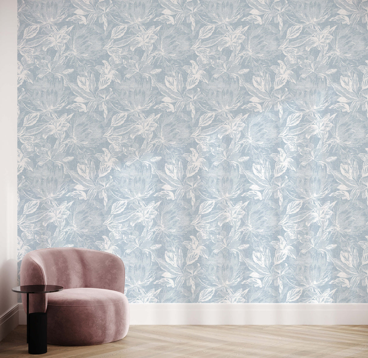 Winchester Traditional Wallpaper