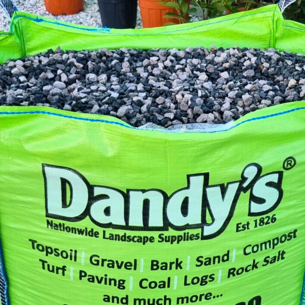 Black and White Limestone Gravel Chippings