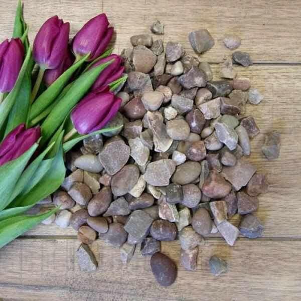 Staffordshire Pink Gravel Stone